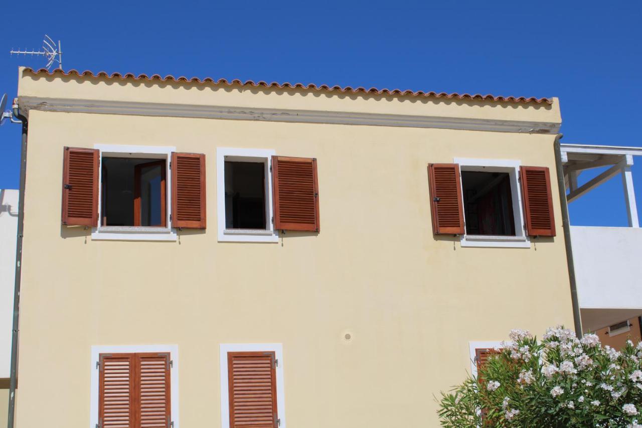Charming flat in Santa Teresa di Gallura Esterno foto